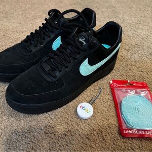 Nike Air Force 1 Low Tiffany and Co. 1837 size 10.5 100% authentic